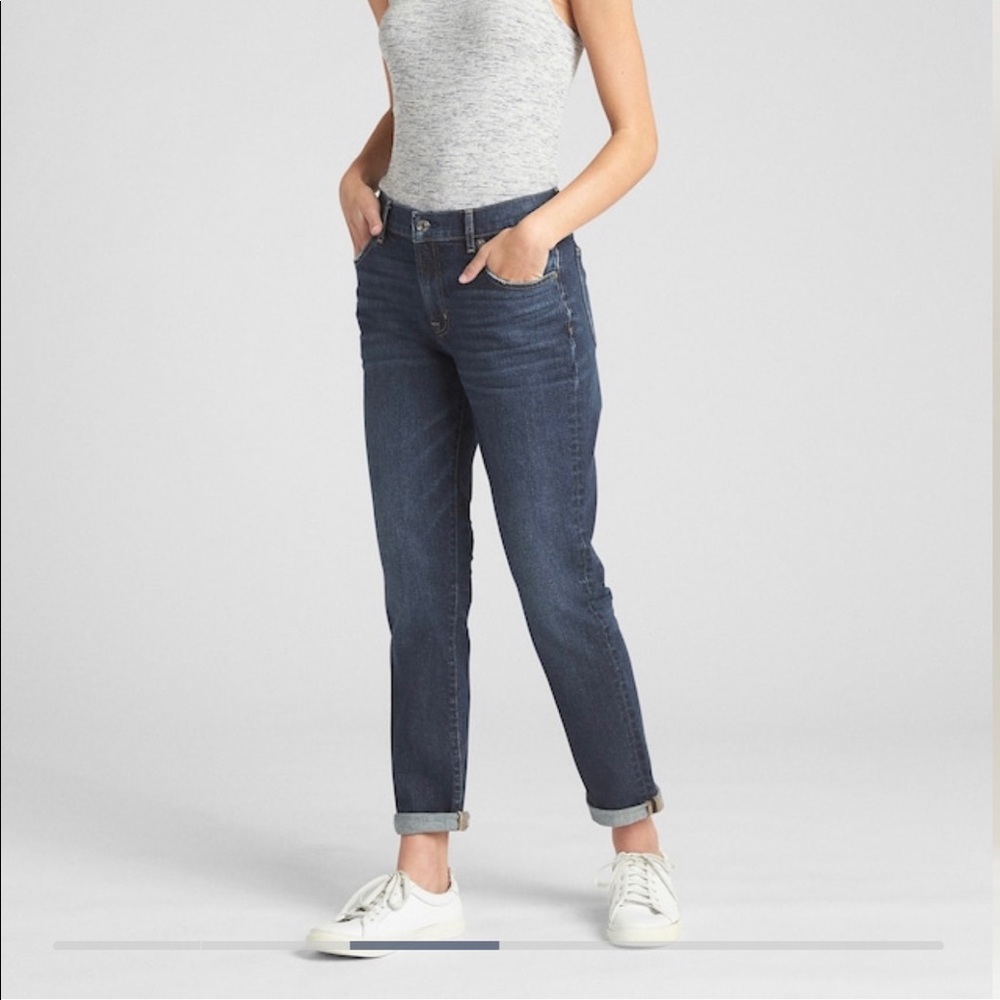 GAP - Girdfriend Jeans - Size 26